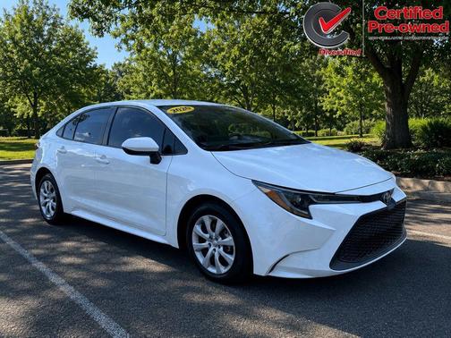 Super White 2020 Toyota Corolla LE