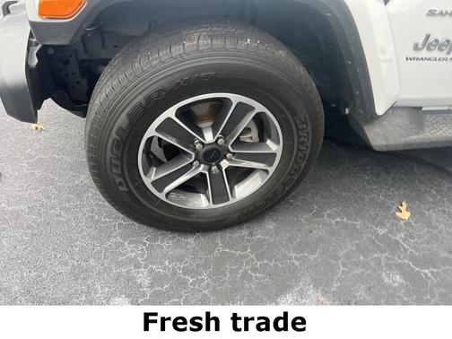 2023 Jeep Wrangler 4-Door Sahara 4x4