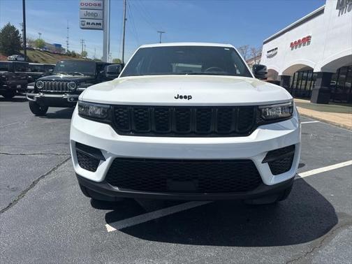 2025 Jeep Grand Cherokee Altitude