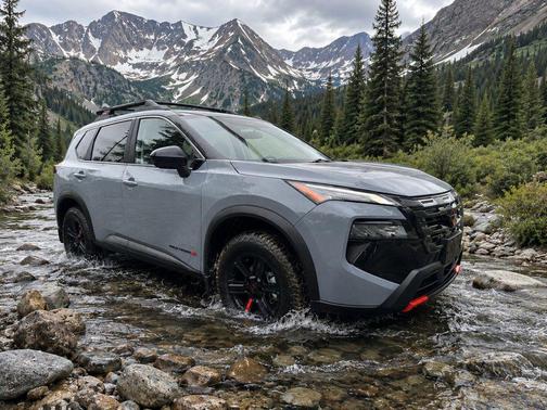 Boulder Gray Pearl 2025 Nissan Rogue Rock Creek