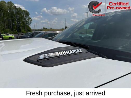 Summit White 2024 Chevrolet Silverado 2500 LT