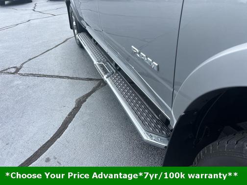 2021 RAM 2500 Laramie Crew Cab 4x2 6'4' Box