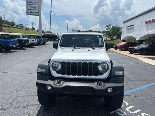 2025 Jeep Wrangler Sport