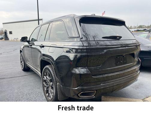 2025 Jeep Grand Cherokee Summit