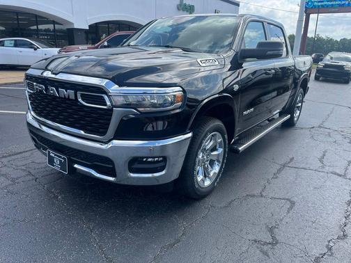 Diamond Black Crystal Pearlcoat 2026 RAM 1500 Big Horn/Lone Star