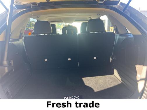 2014 Lincoln MKX Base