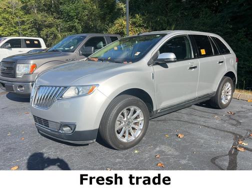2014 Lincoln MKX Base