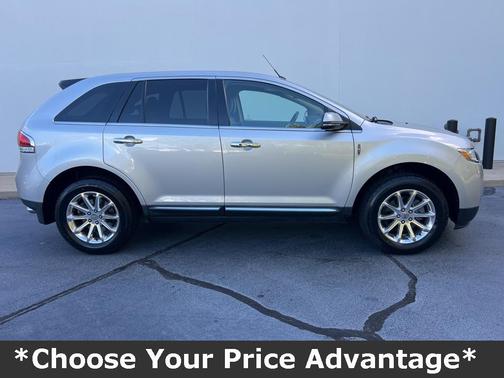 2014 Lincoln MKX Base