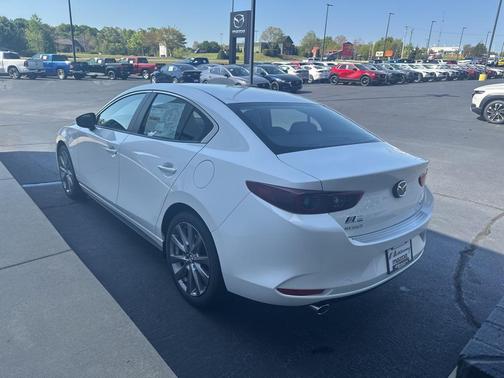 2025 Mazda Mazda3 FWD w/Preferred Package