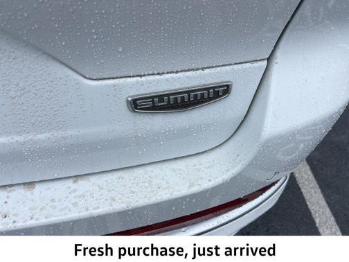 2022 Jeep Grand Cherokee 4xe Summit Reserve