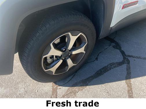 2022 Jeep Renegade Trailhawk