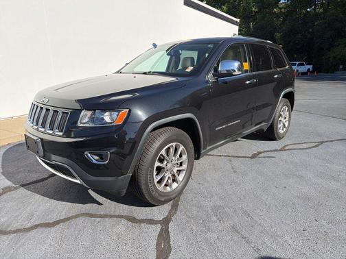Brilliant Black Crystal Pearlcoat 2016 Jeep Grand Cherokee Limited