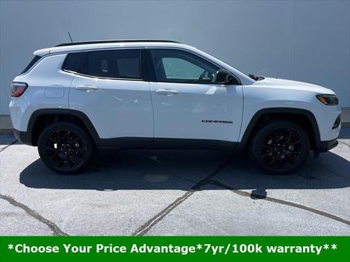 2022 Jeep Compass Latitude Lux
