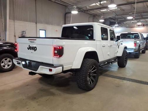 Bright White Clearcoat 2021 Jeep Gladiator High Altitude 4x4