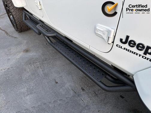 Bright White Clearcoat 2021 Jeep Gladiator High Altitude 4x4