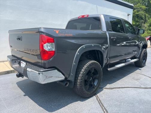 2018 Toyota Tundra SR5