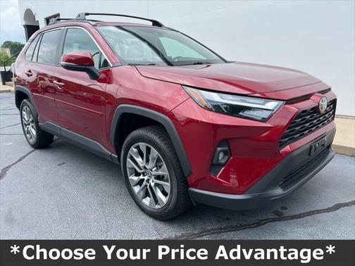 2022 Toyota RAV4 XLE Premium