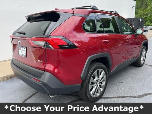 2022 Toyota RAV4 XLE Premium