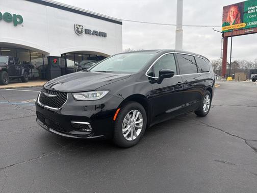 2026 Chrysler Pacifica L