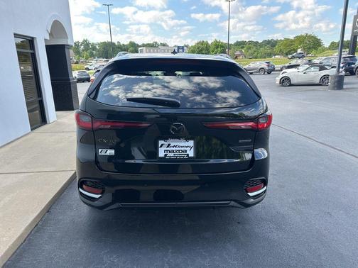 Jet Black Mica 2026 Mazda CX-70 3.3 Turbo Premium