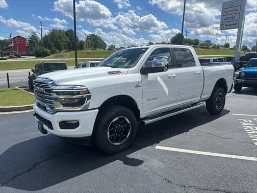 2025 RAM 2500 Laramie Crew Cab 4x4 6'4' Box