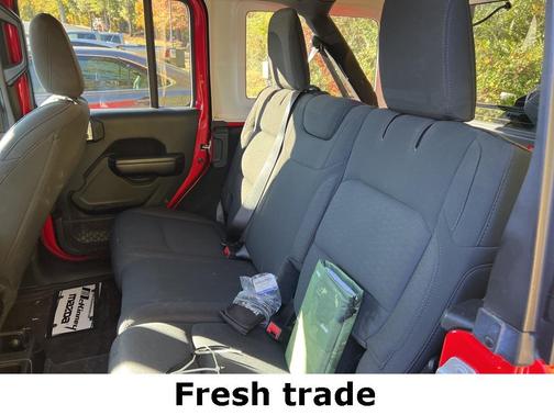 2020 Jeep Wrangler Unlimited Willys 4X4