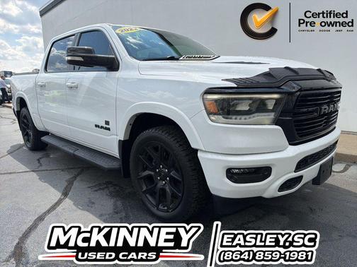 Bright White Clearcoat 2022 RAM 1500 Laramie