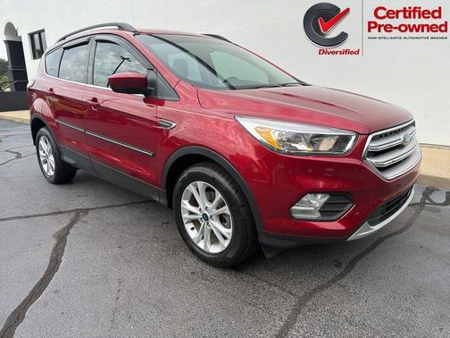 Ruby Red Metallic 2018 Ford Escape SE
