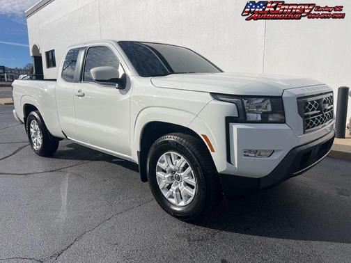 Glacier White 2024 Nissan Frontier SV
