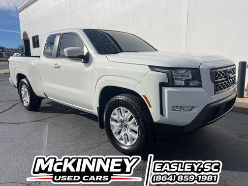 Glacier White 2024 Nissan Frontier SV