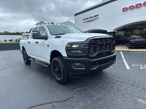 2025 RAM 3500 Tradesman Crew Cab 4x4 6'4' Box