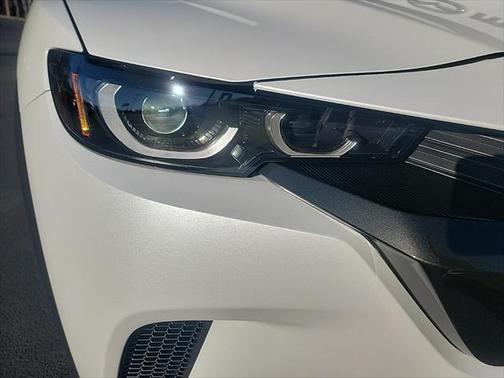 2025 Mazda CX-50 Hybrid Preferred Package