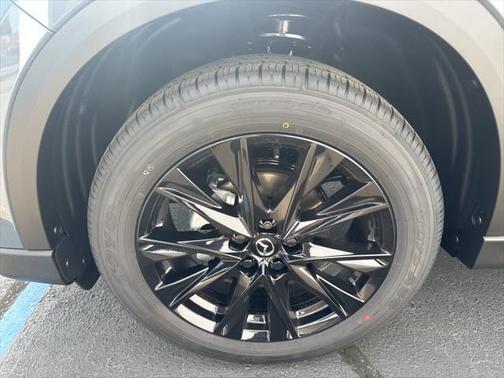 2025 Mazda CX-5 Carbon Edition