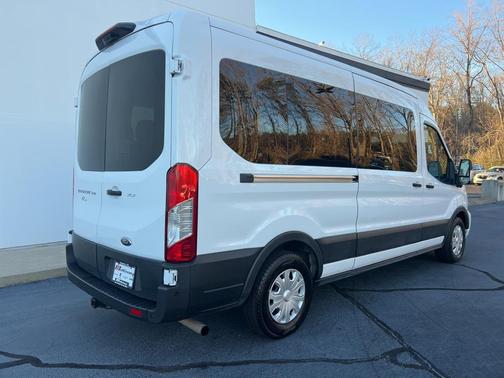 2022 Ford Transit-350 XLT