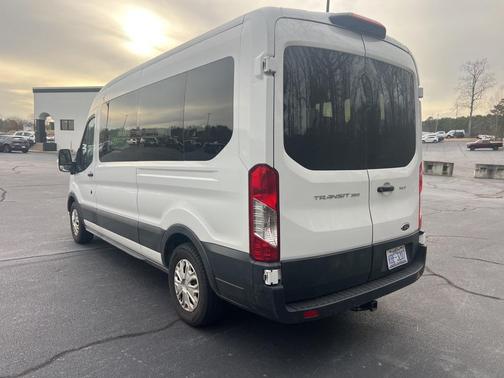 2022 Ford Transit-350 XLT