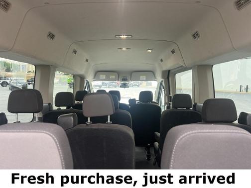 2022 Ford Transit-350 XLT