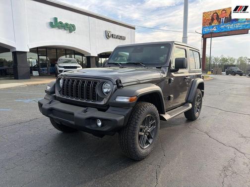 Granite Crystal Metallic Clearcoat 2026 Jeep Wrangler Sport S