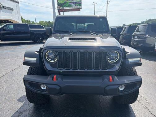 Granite Crystal Metallic Clearcoat 2026 Jeep Gladiator Mojave 4x4
