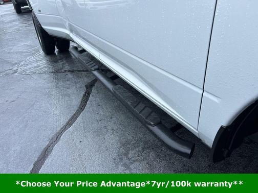 2023 RAM 3500 Tradesman Crew Cab 4x4 8' Box