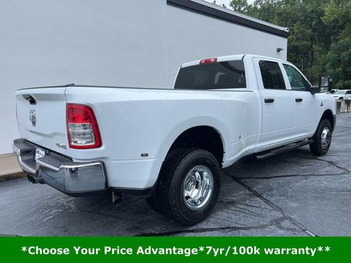 2023 RAM 3500 Tradesman Crew Cab 4x4 8' Box
