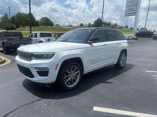 2025 Jeep Grand Cherokee Summit