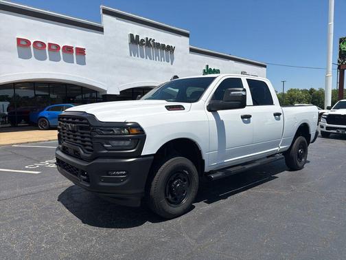 Bright White Clearcoat 2026 RAM 2500 Tradesman Crew Cab 4x4 6'4' Box