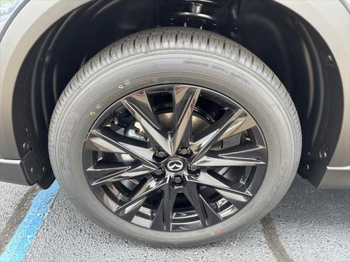 2025 Mazda CX-5 Carbon Edition