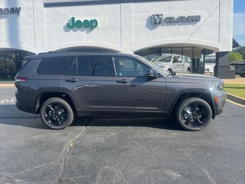 2025 Jeep Grand Cherokee L Altitude