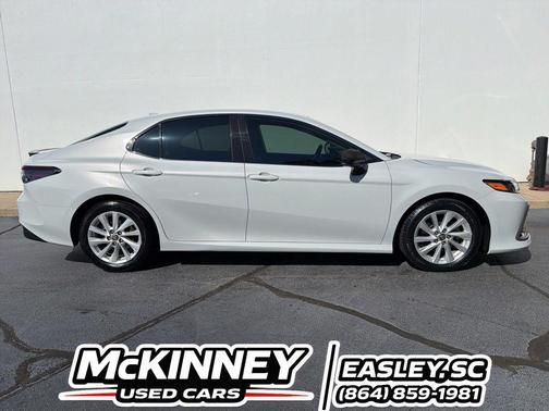 Ice Edge 2023 Toyota Camry LE