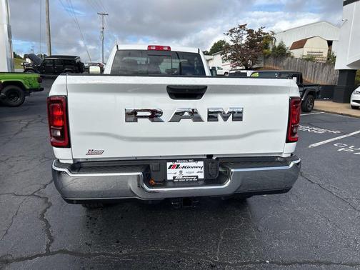 2026 RAM 2500 Tradesman Regular Cab 4x2 8' Box