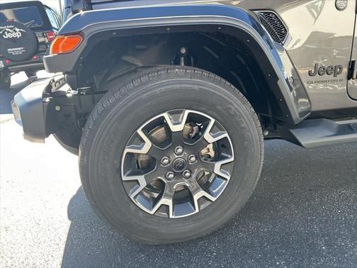 2025 Jeep Gladiator Sport S