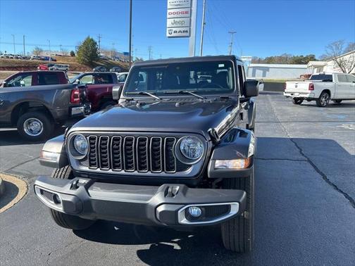 2025 Jeep Gladiator Sport S