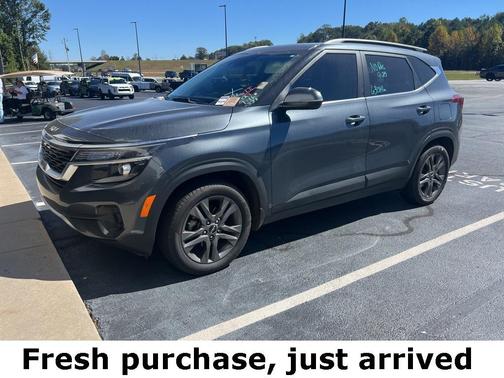 2023 Kia Seltos S