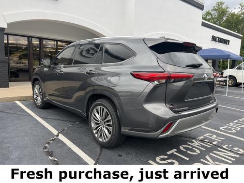 2020 Toyota Highlander Platinum